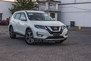 Nissan X-Trail 2.0 Petrol AWD 2018 White