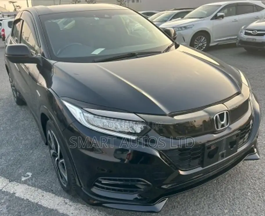 Honda Vezel 1.5 Hybrid 4WD 2018 Black