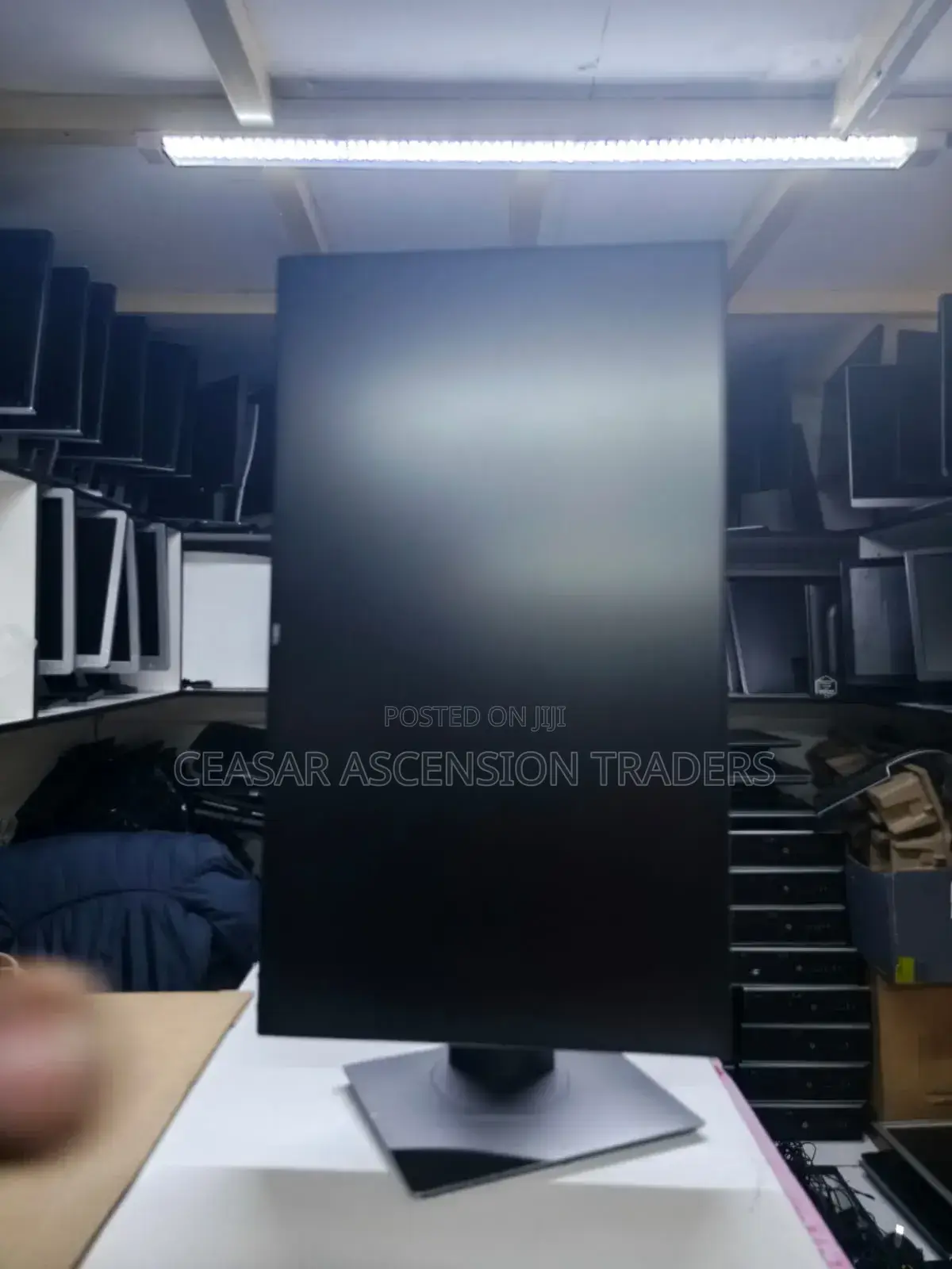 Dell 24inch Edge to Edge