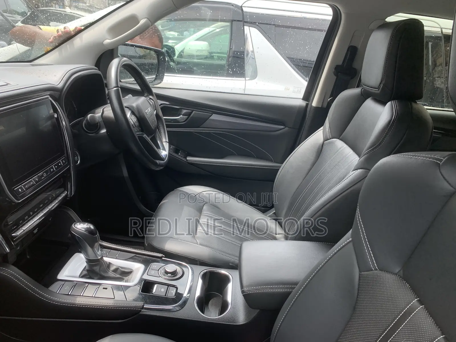 Isuzu MU-X 3.0 Ddi VGS 2021 Black