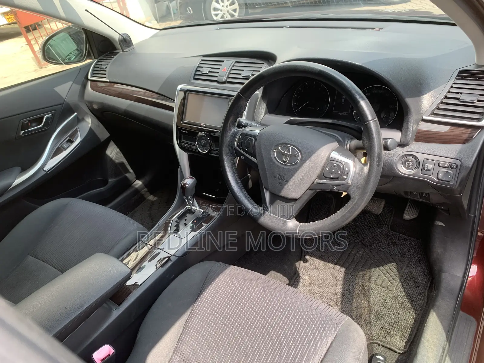 Toyota Allion 2018 Maroon