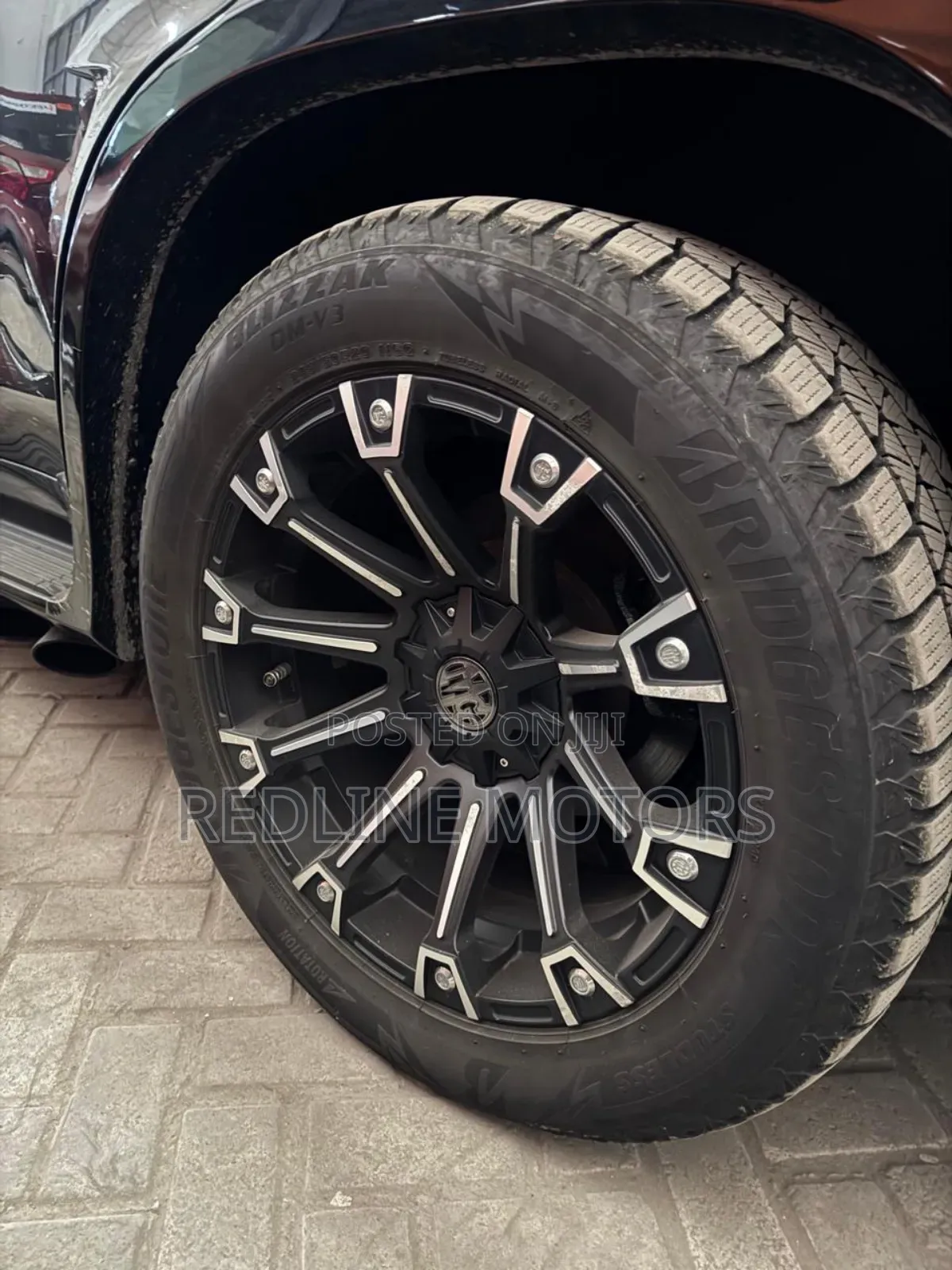 Lexus LX 2023 Black