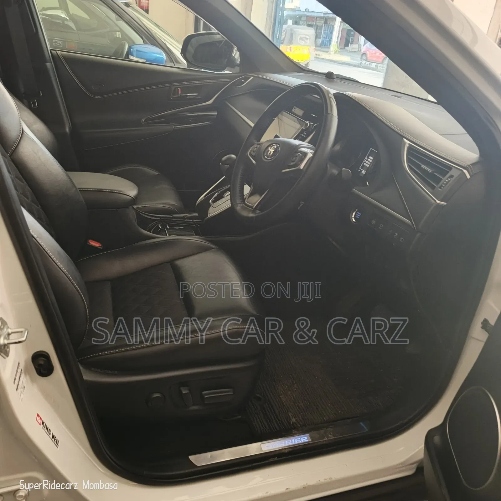 Toyota Harrier 2.0 4WD 2018 White