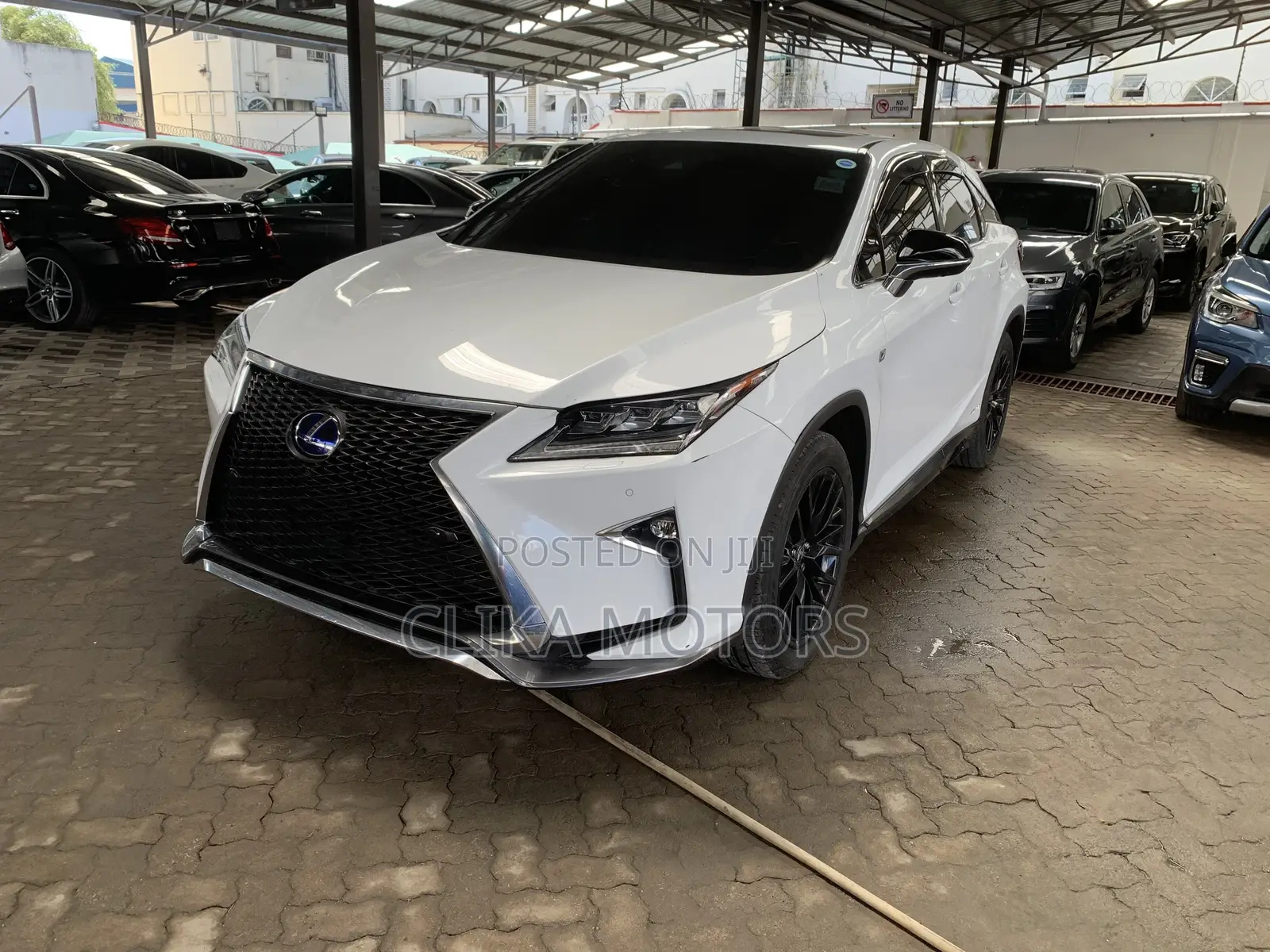 Lexus RX 450h 3.5 Hybrid FWD 2018 Pearl