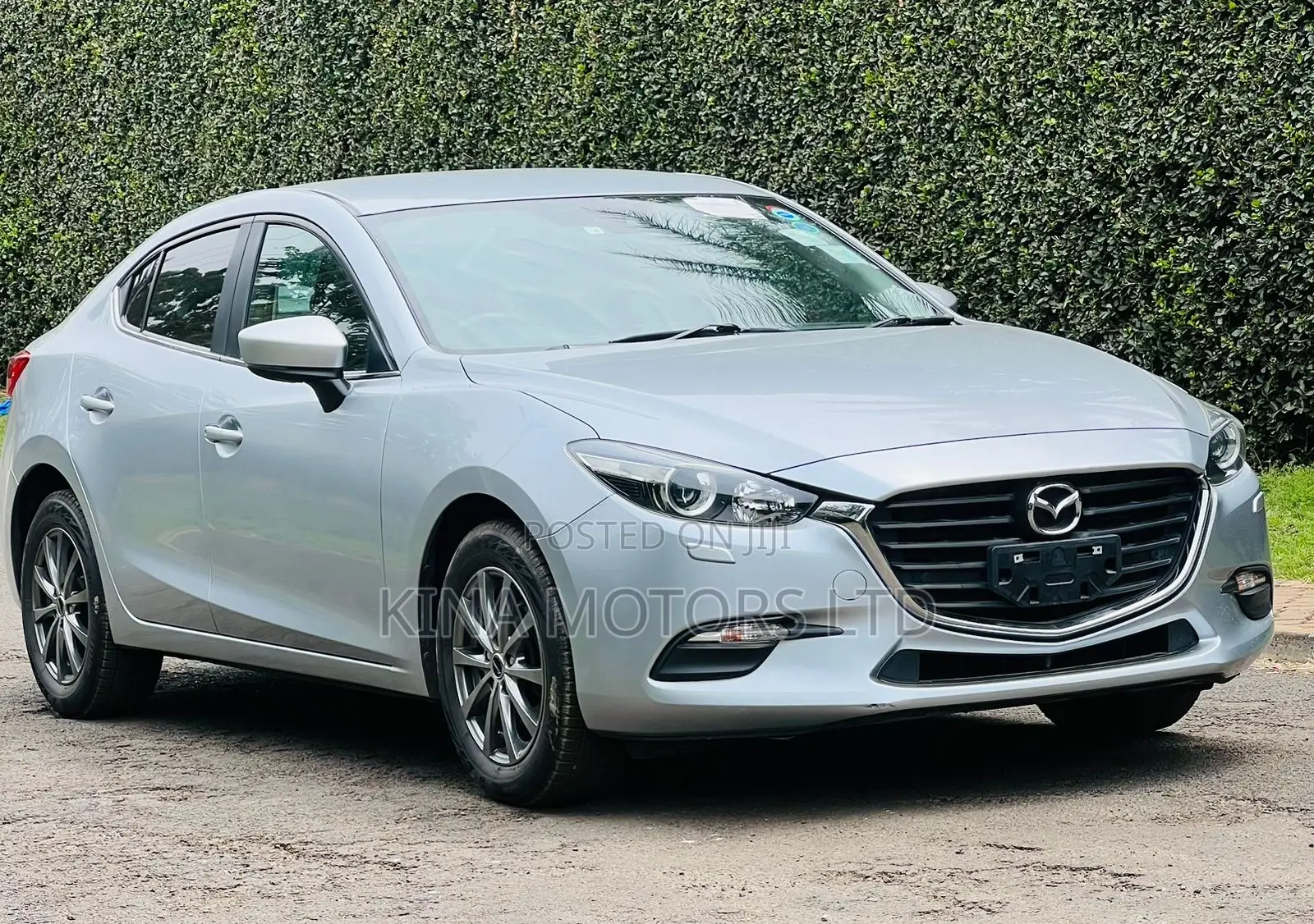 Mazda Axela 2019 Silver