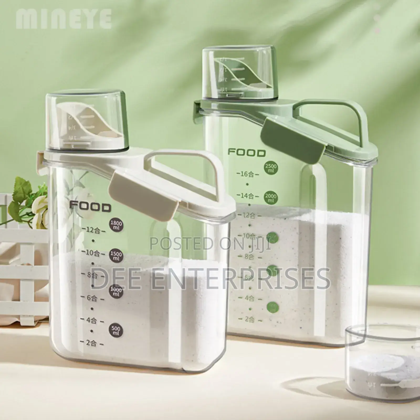 Storage Containers With Measuring Cup