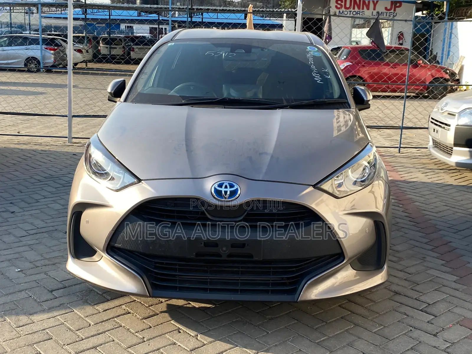 Toyota Yaris 2019 Gray