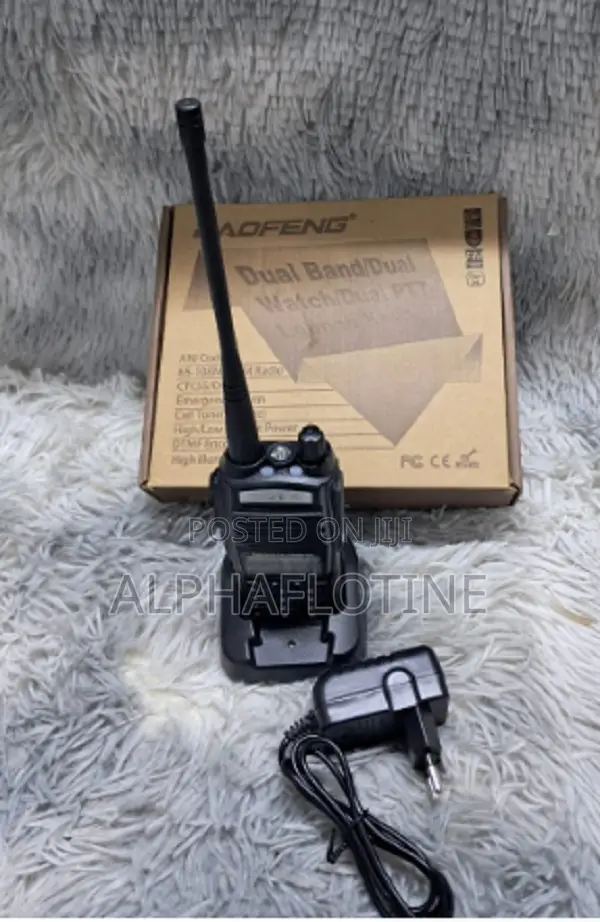 Baofeng Uv-82 Dual-Band Handheld Radio VHF/Uhf Frequencies