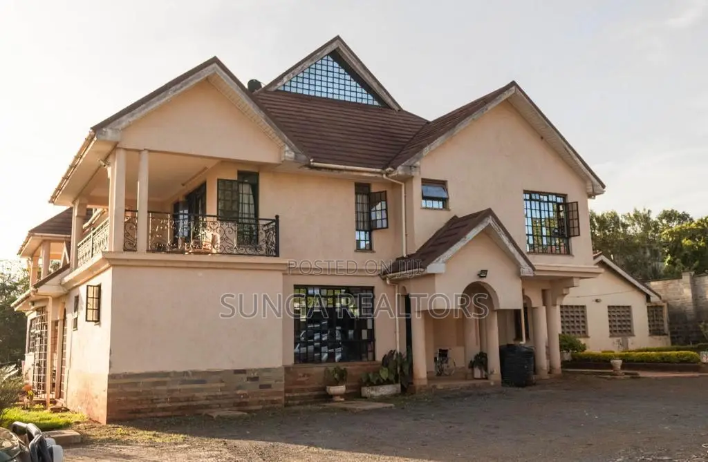 7bdrm Maisonette in Runda for sale