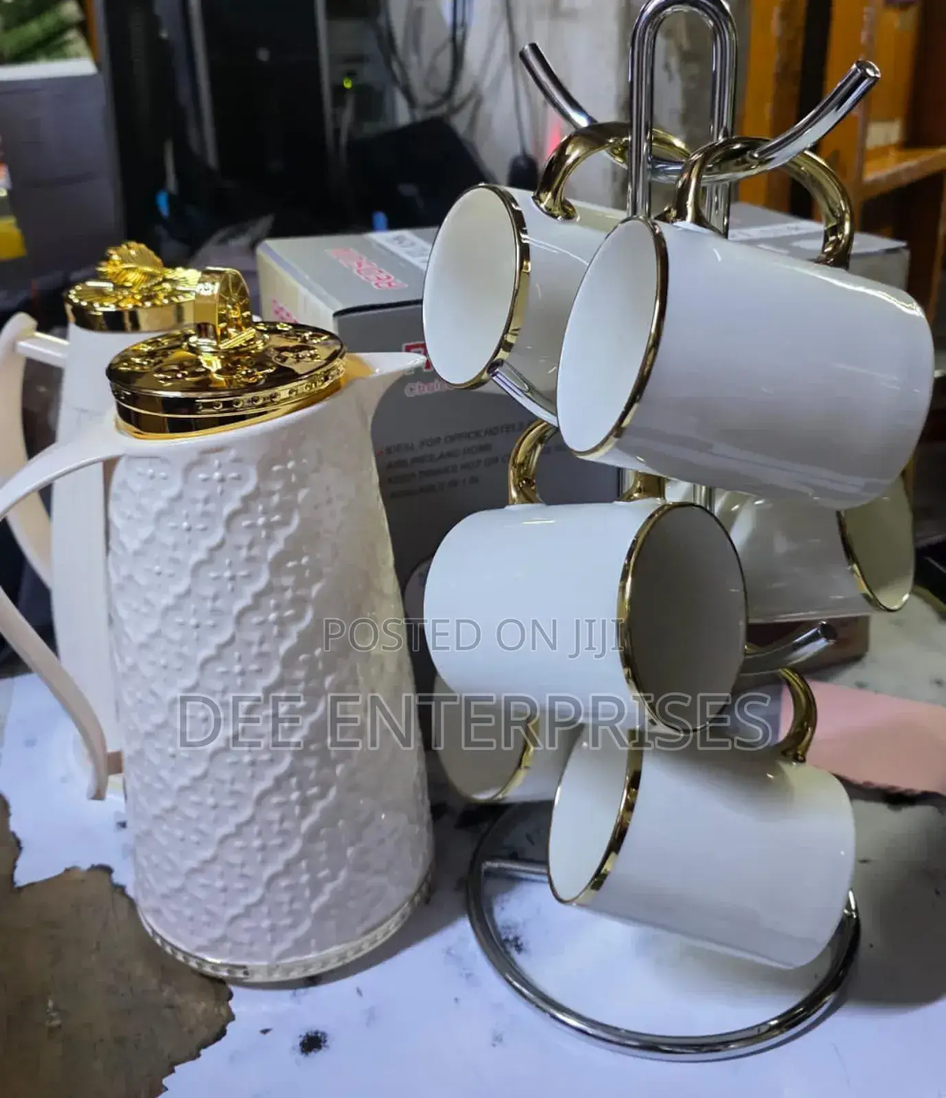 1l Vacuum+Flask 6 PCS Mugs