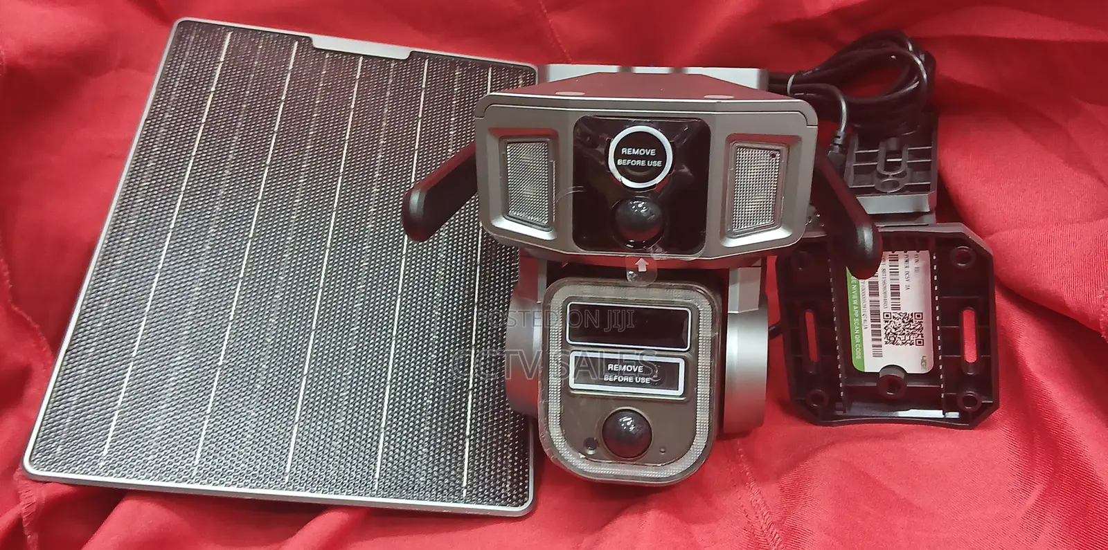 Night Vision Solar Triple-Lens Linkage Camera With Audio