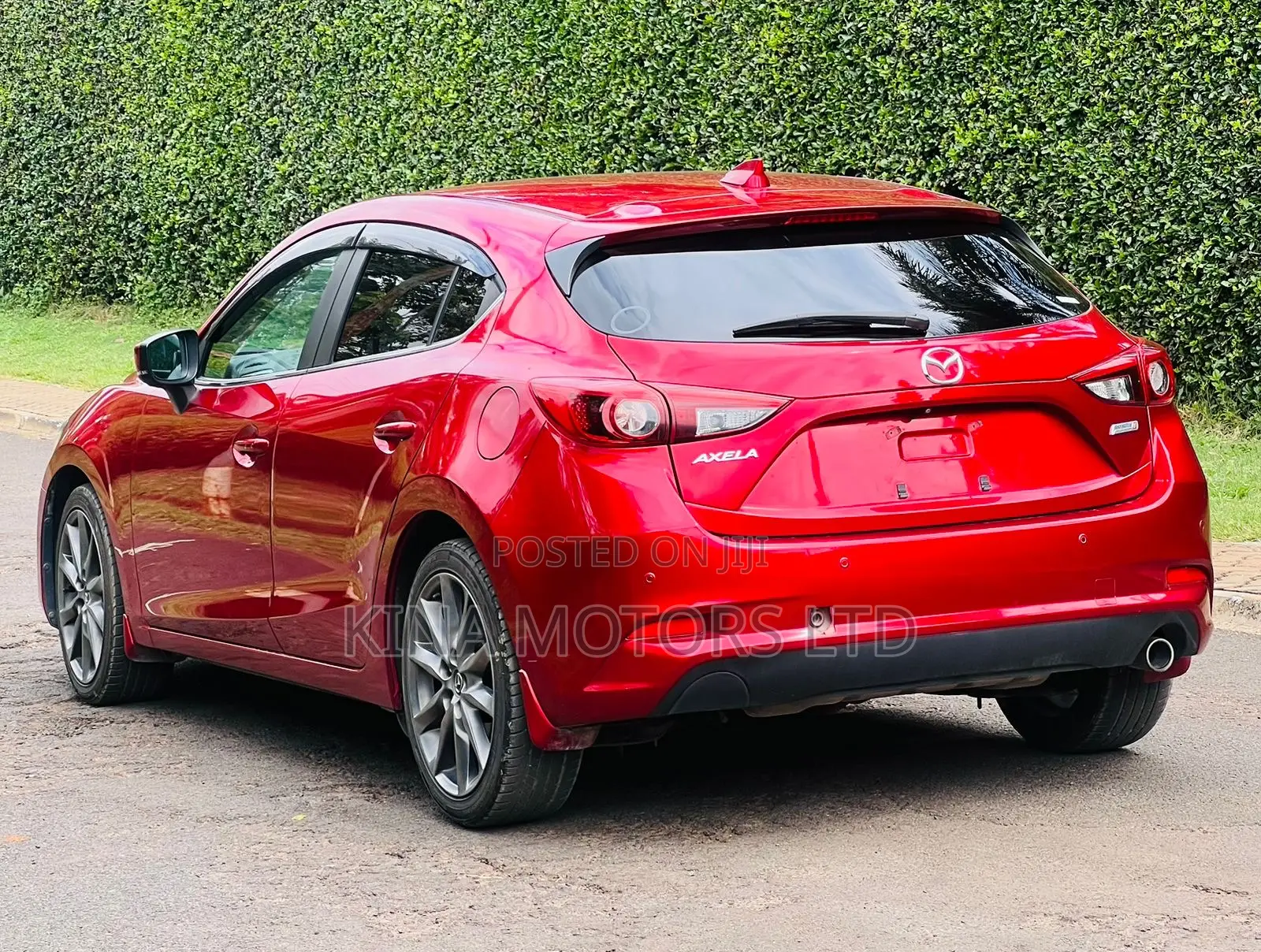 Mazda Axela 2018 Red