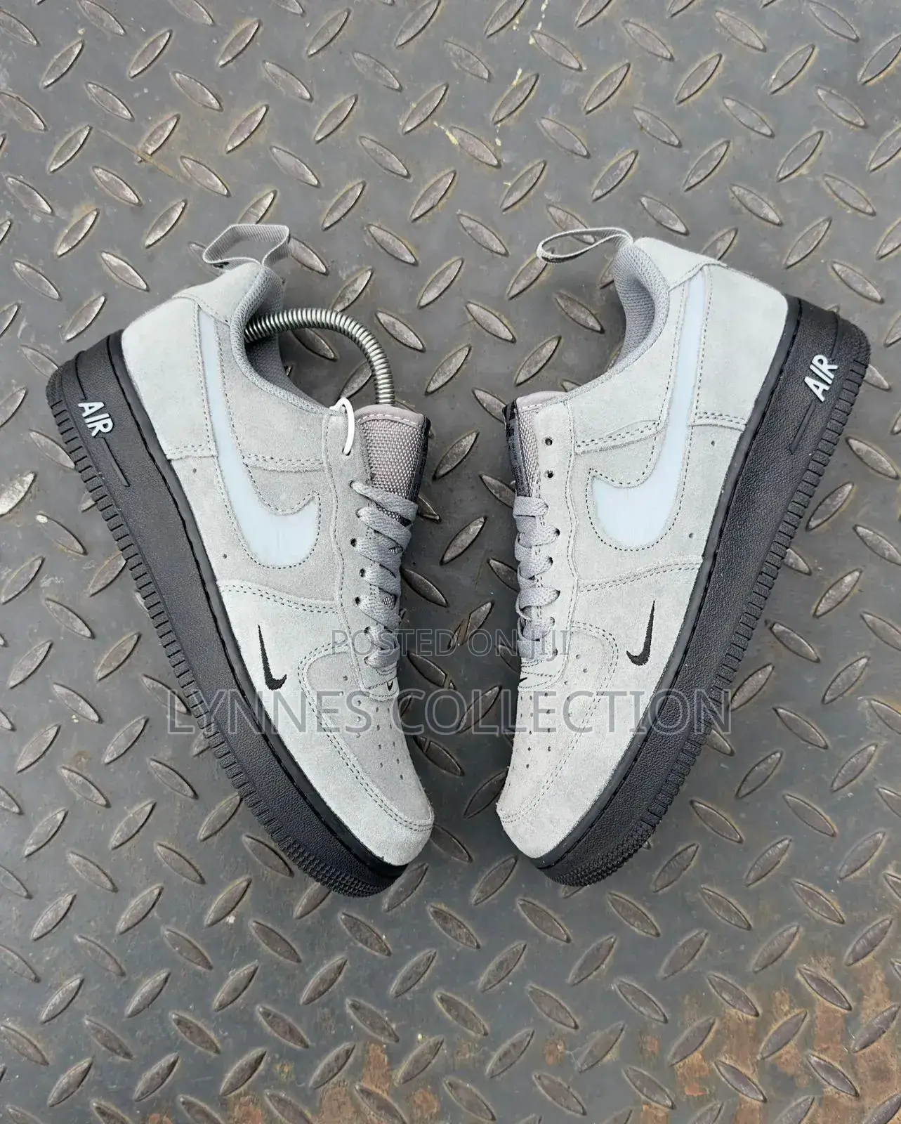 Nike Arforce1 Rflective Swoosh ,Reflective Swoosh Sizes 38-45
