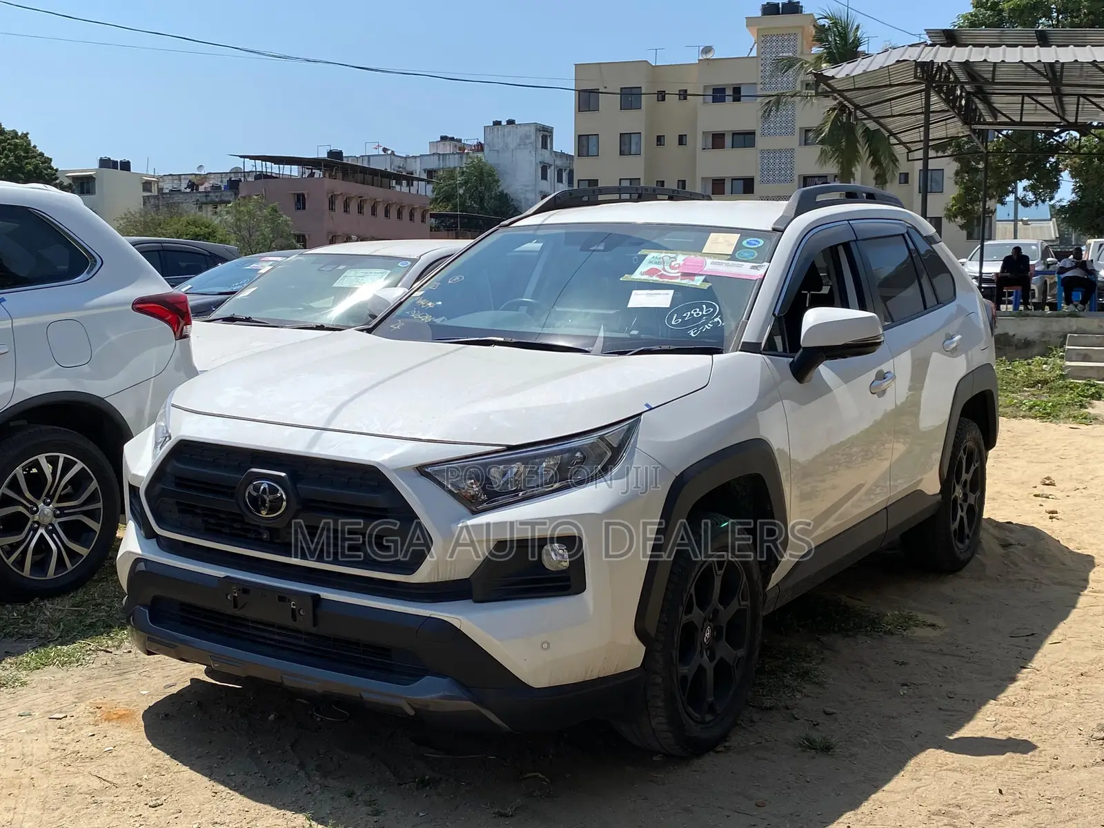Toyota RAV4 Adventure 2019 White