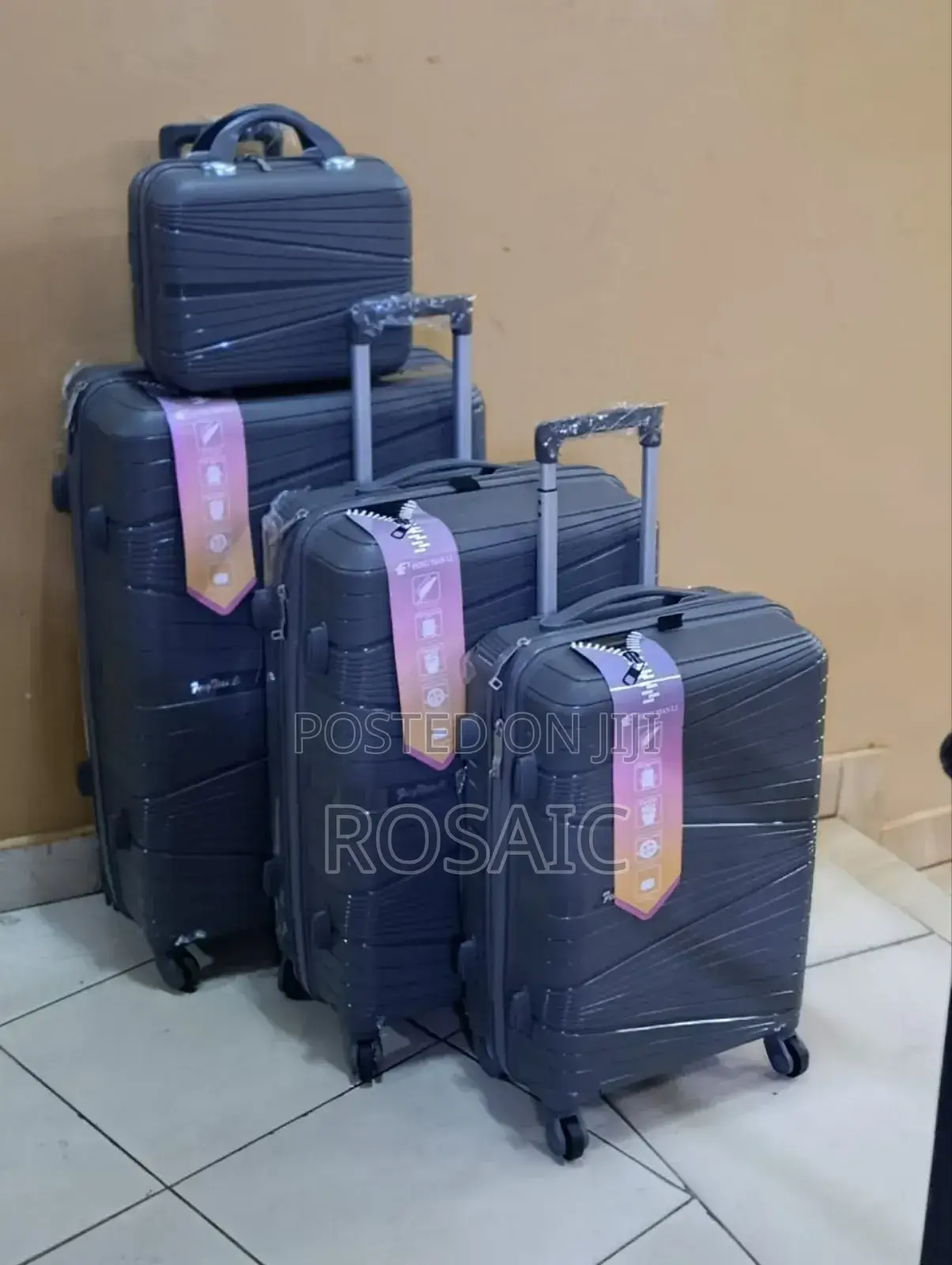 4 in 1 Luxurious Unbreakable Rubber Suitcase