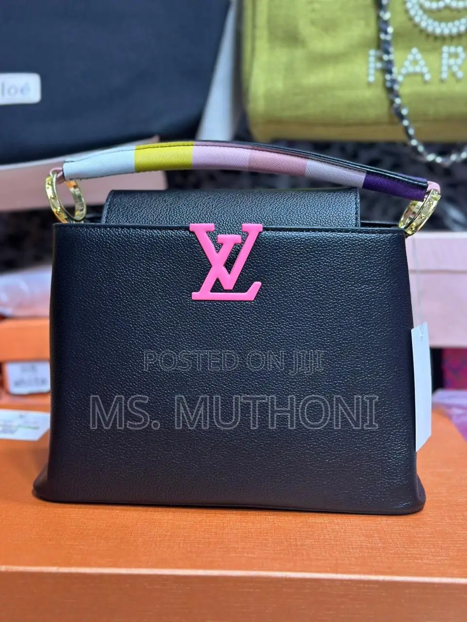 Black Lv Capucine 26 Cm