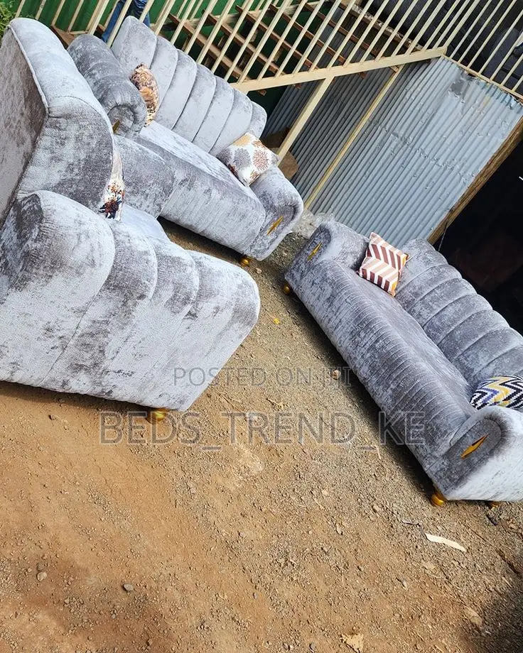 Refined 7 Seater Modern Sofa 3,2,1,1,