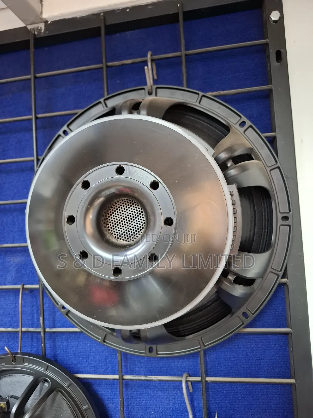 Nr 15 Wf 335 Naked Speaker 15 Inches