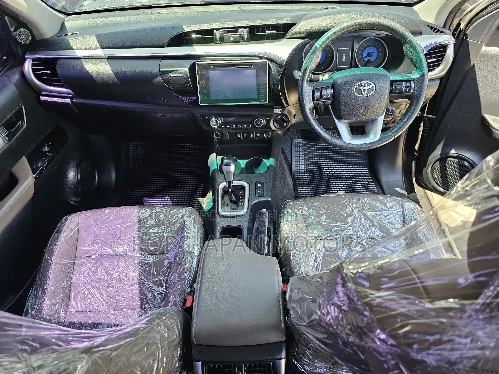 Toyota Hilux Revo Double Cab Deisel 2.8 AWD 2018 Black