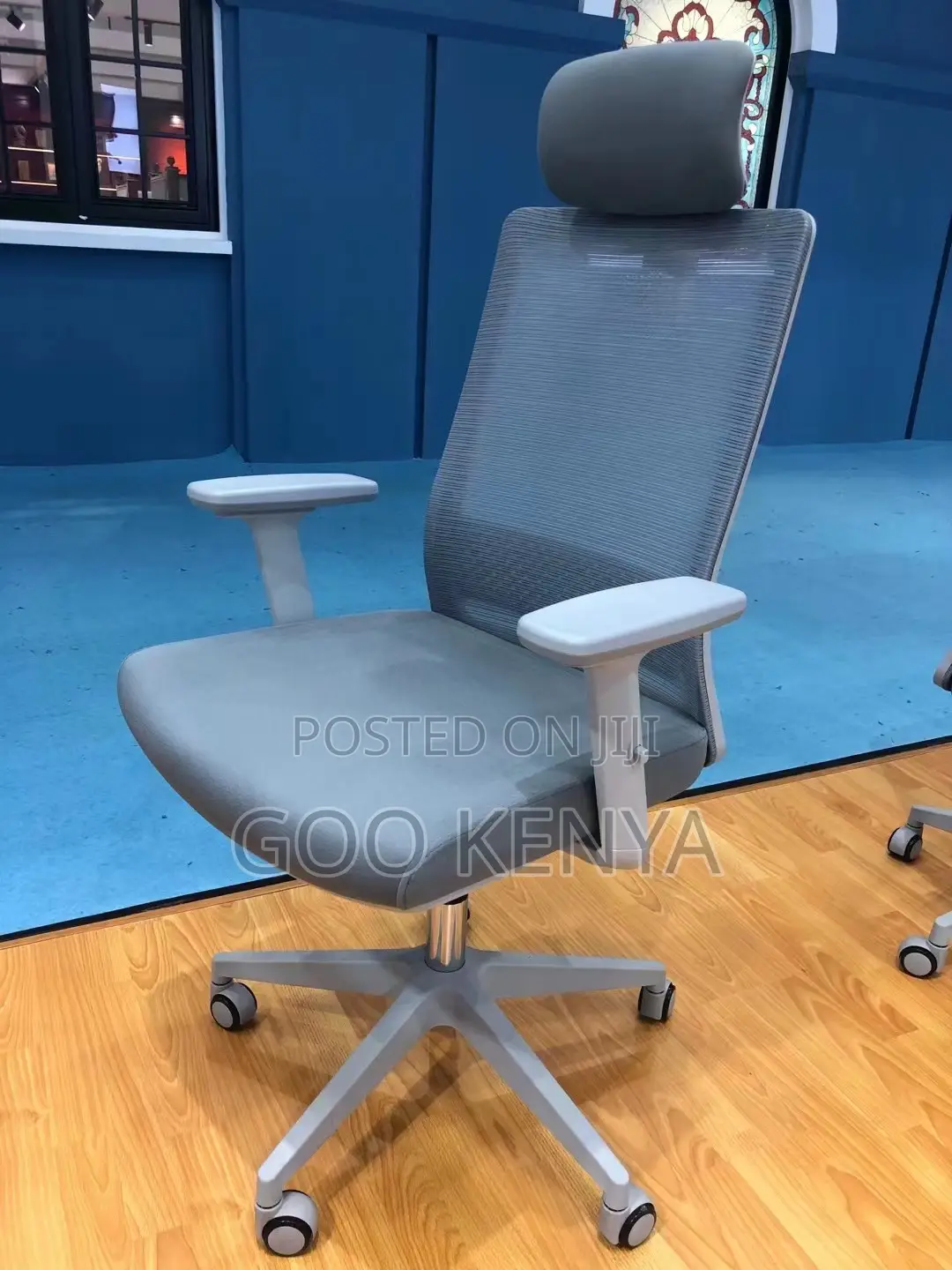 Office Chair ; Comfortable Meeting Chair and Reception Chairs