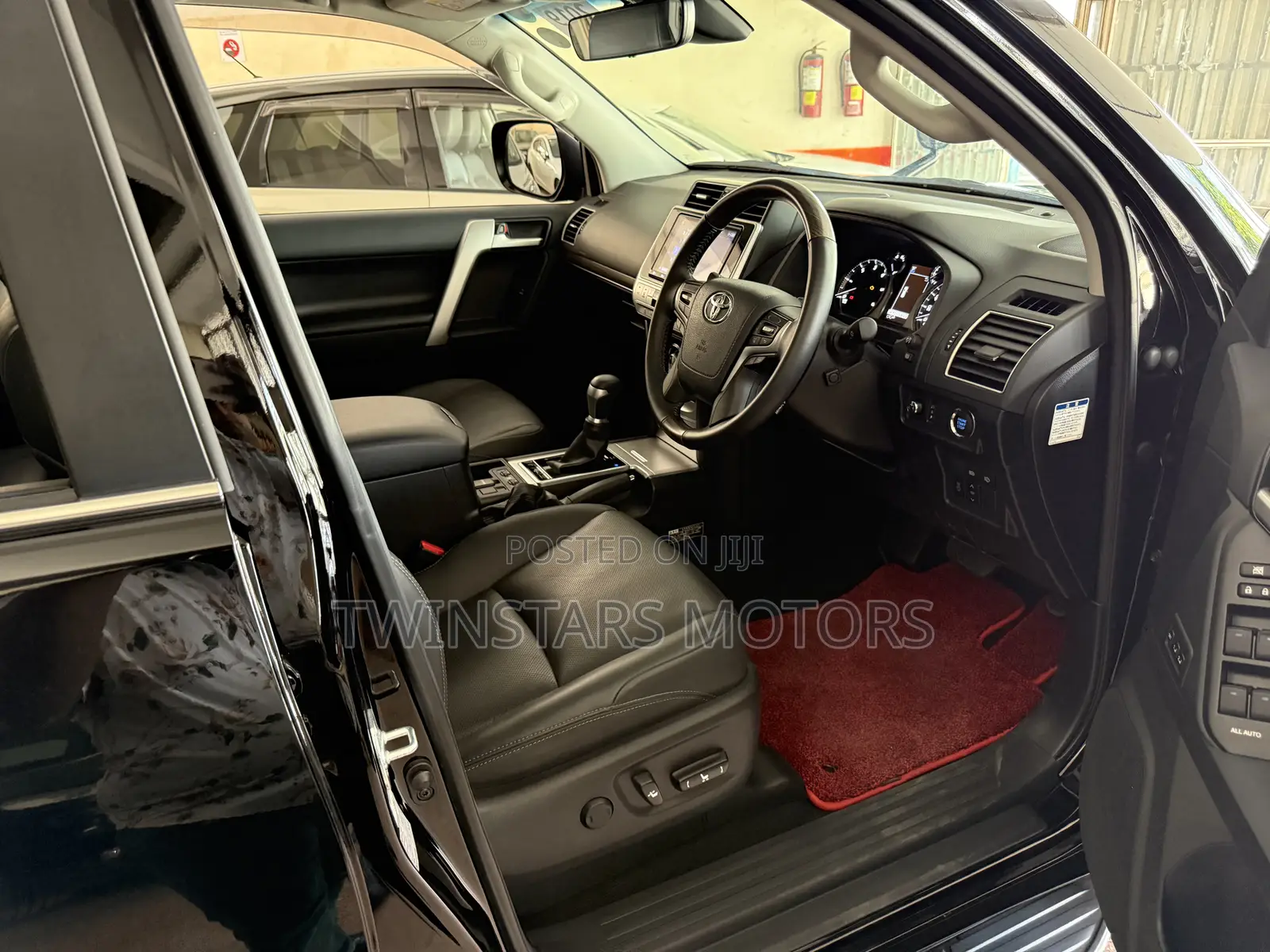 Toyota Land Cruiser Prado 2.8 2020 Black
