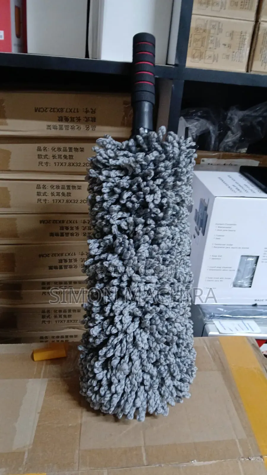 Microfiber Duster With Expandable Handle