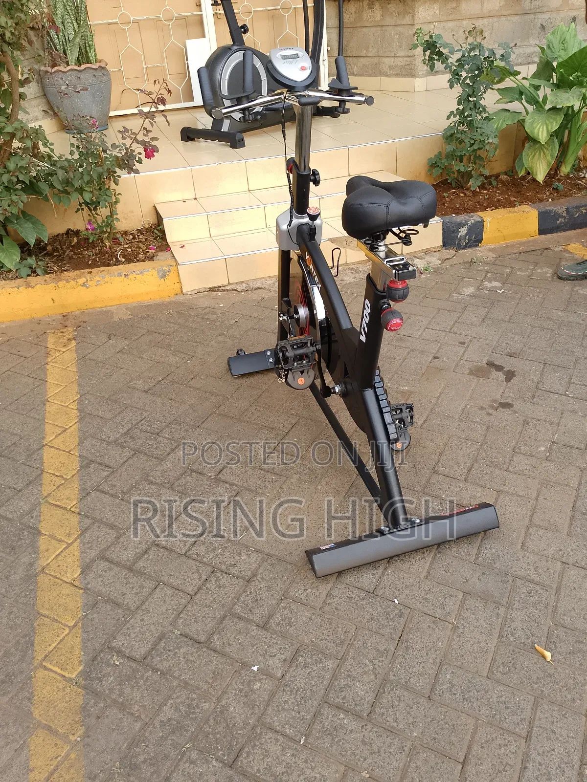 Spinning Bike With Digital Display Monitor
