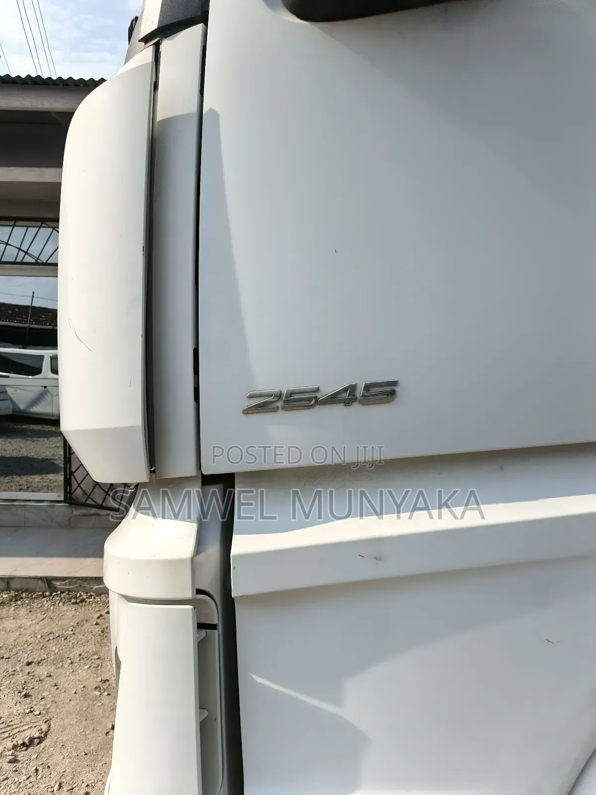 Mercedes-Benz Actros Truck 2022 White