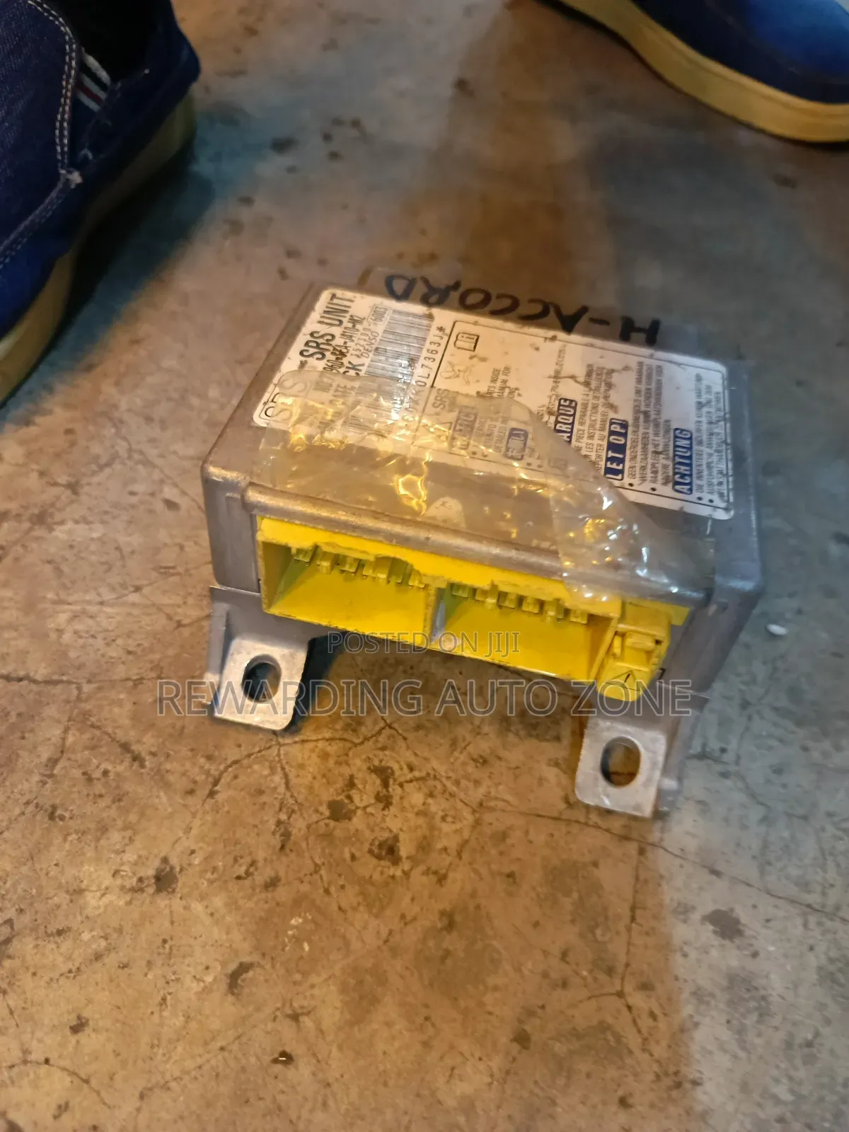 Honda Accord SRS Module.