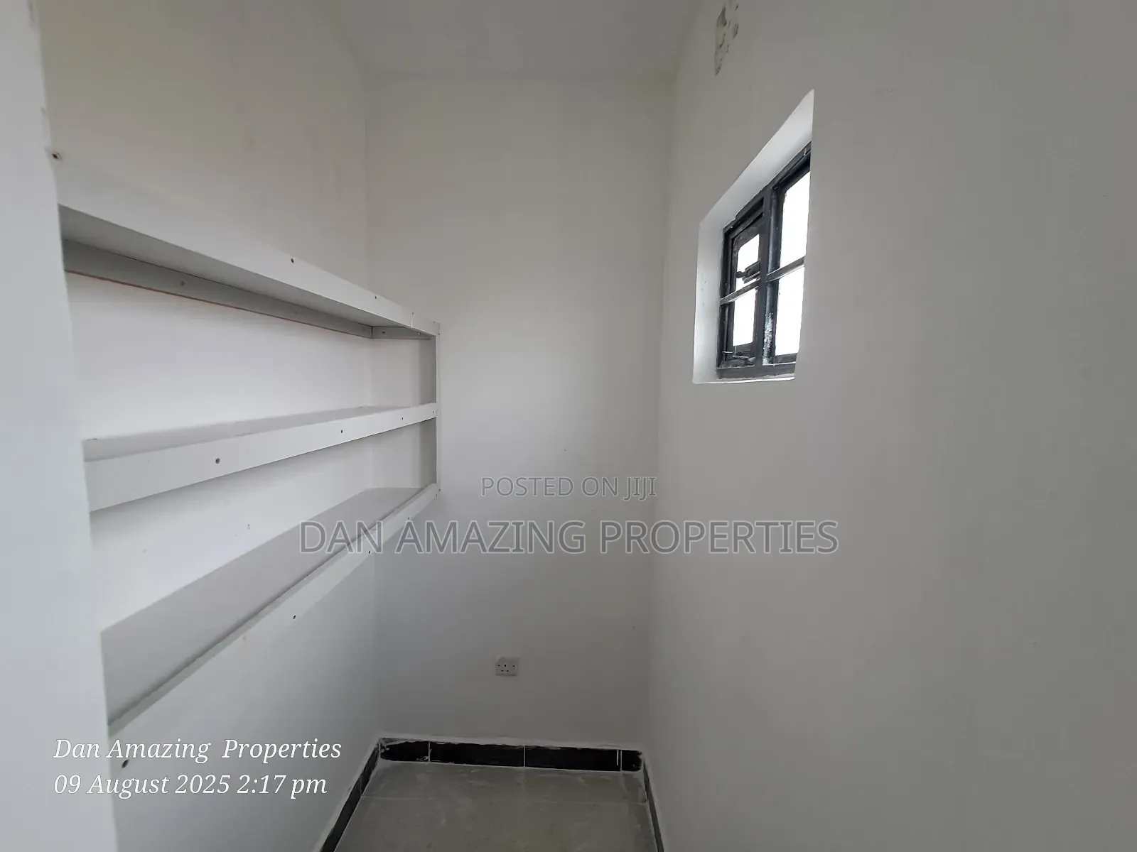 4bdrm Bungalow in Mericho Road, Matasia for sale