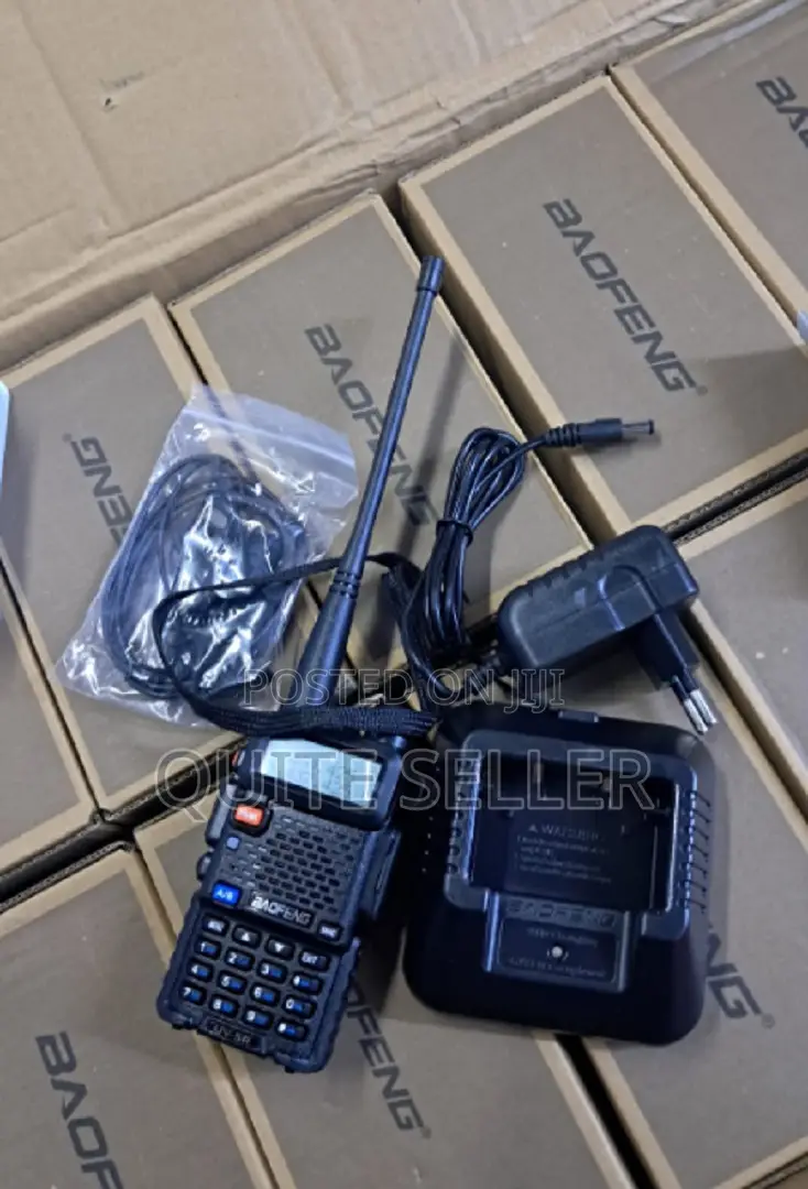 High Power-- Baofeng Radio Radio Handheld Walkie Talkies Battery Hand