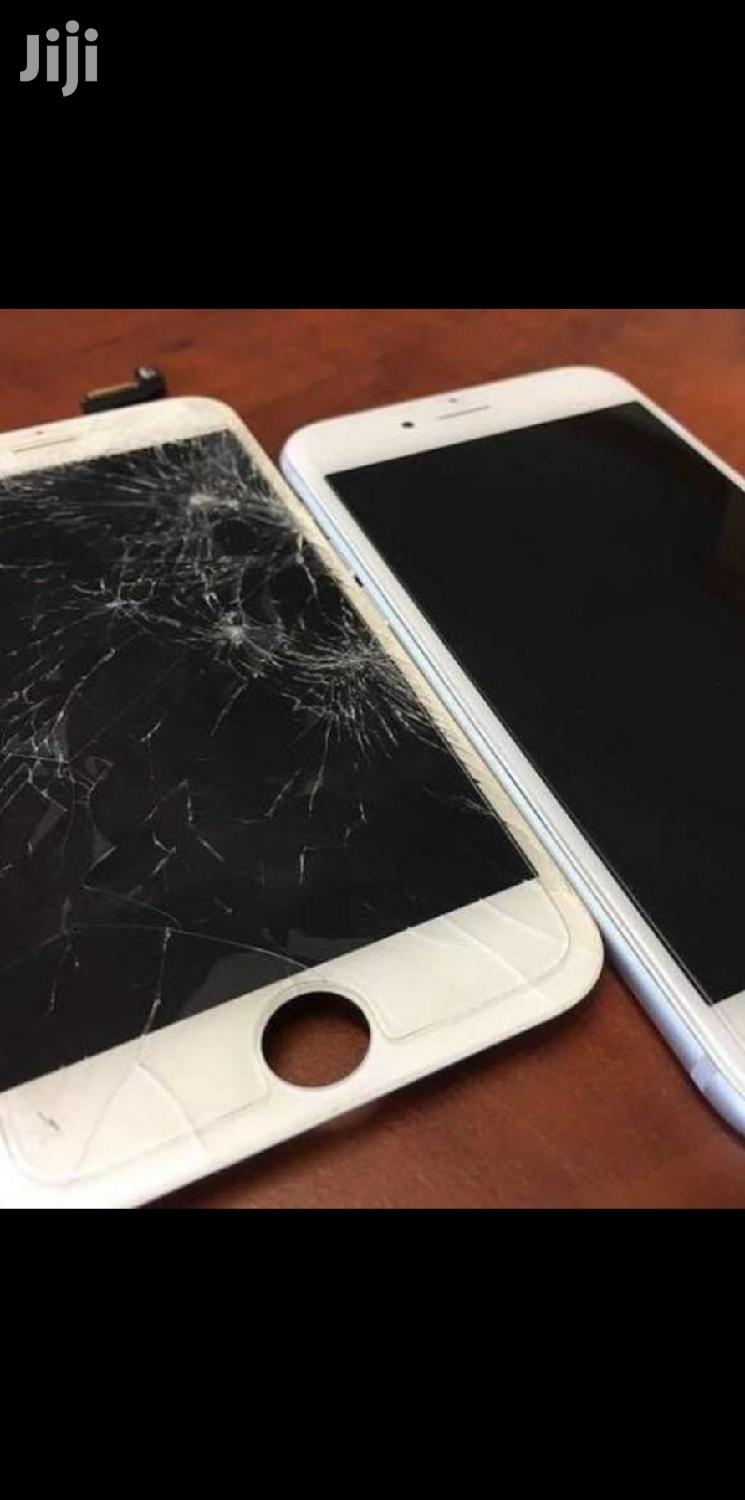 iPhone Screens At Discounted Prices