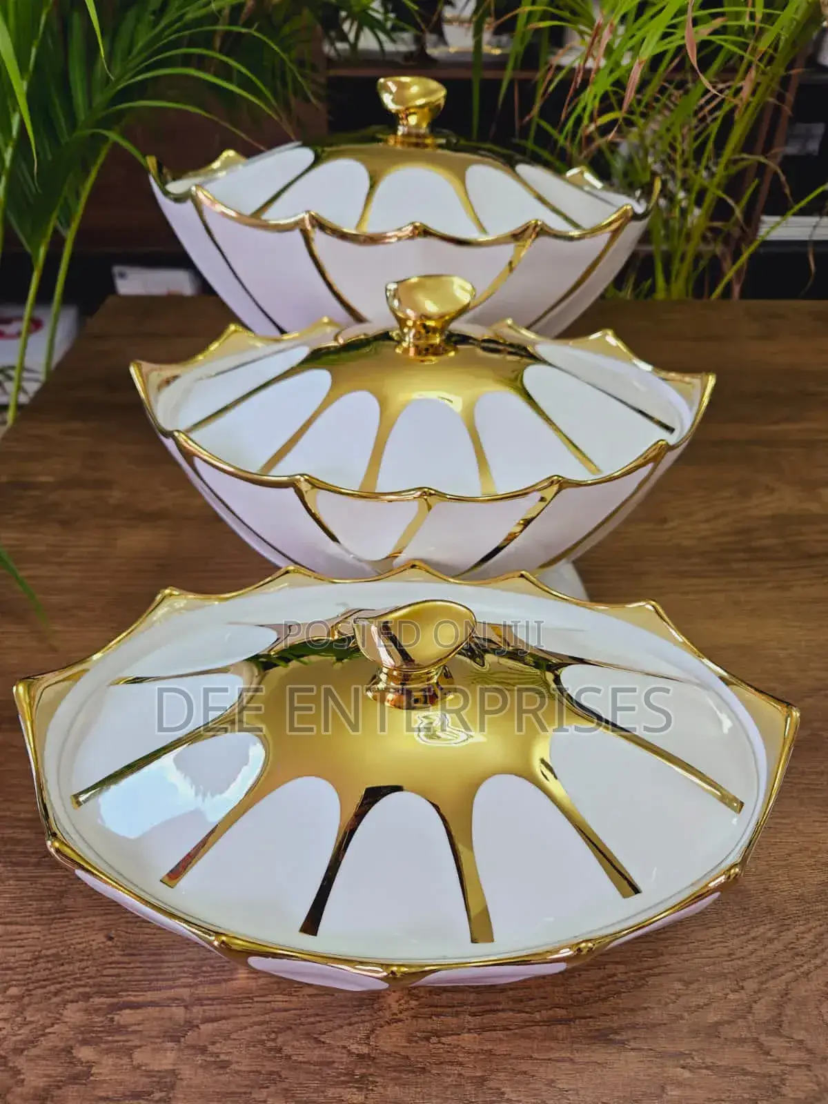 Gold Rimmed Classy Serving Bowls 3pcs