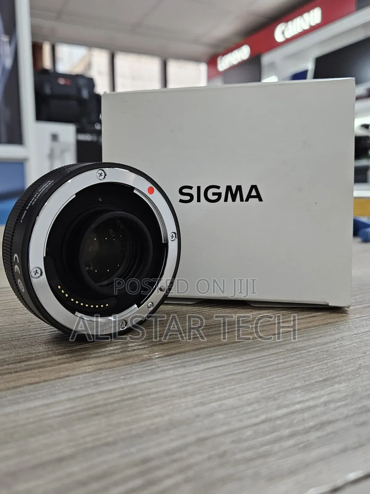 Sigma Tc-1401 1.4x Teleconverter for Canon Ef