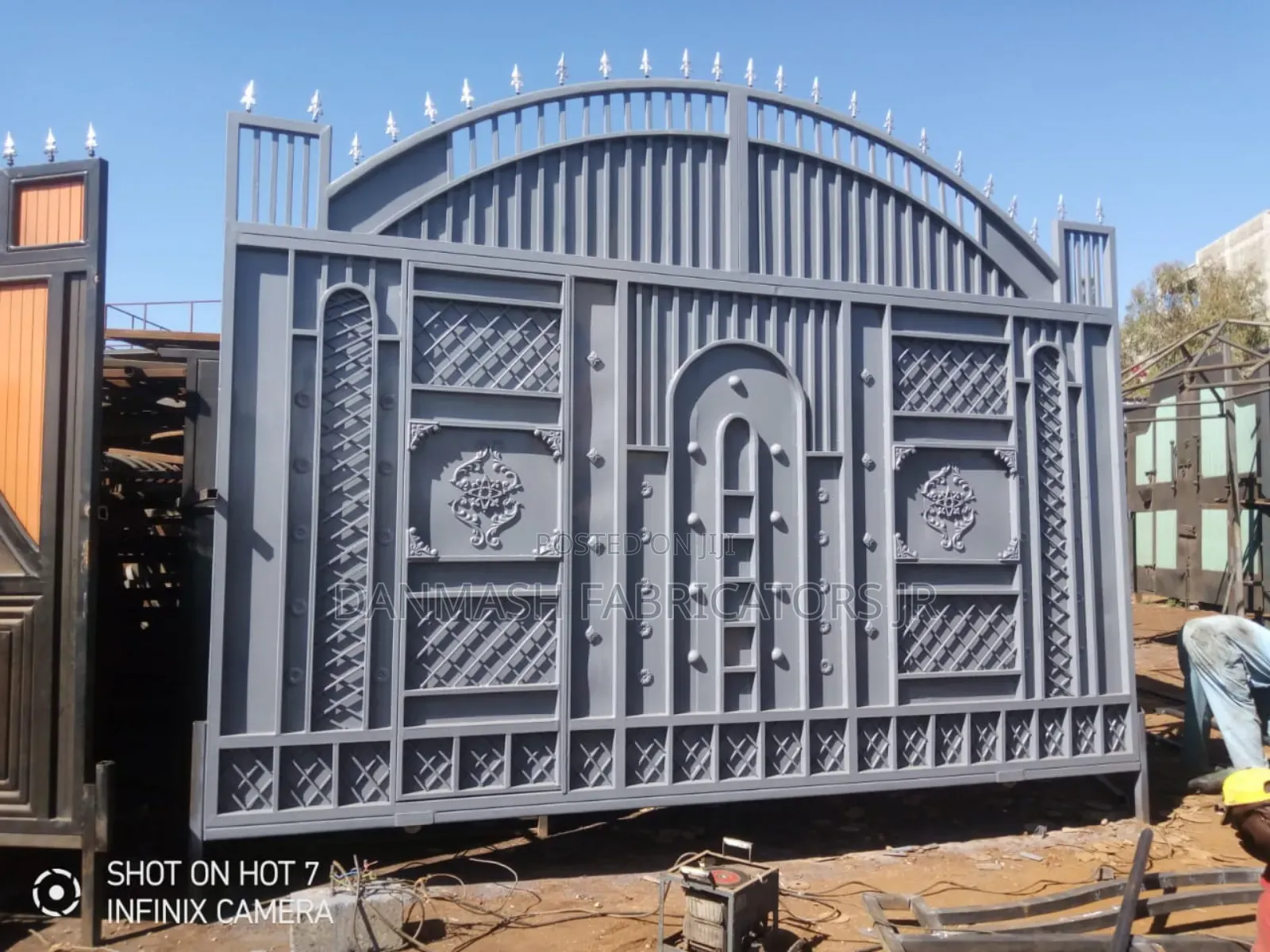 High Quality Steel Gate,Durable and Stylish