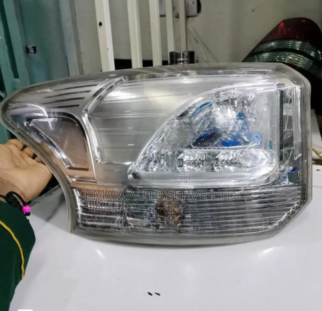 Mitsubishi Outlander 2015 Taillight / Backlight Clear Shade