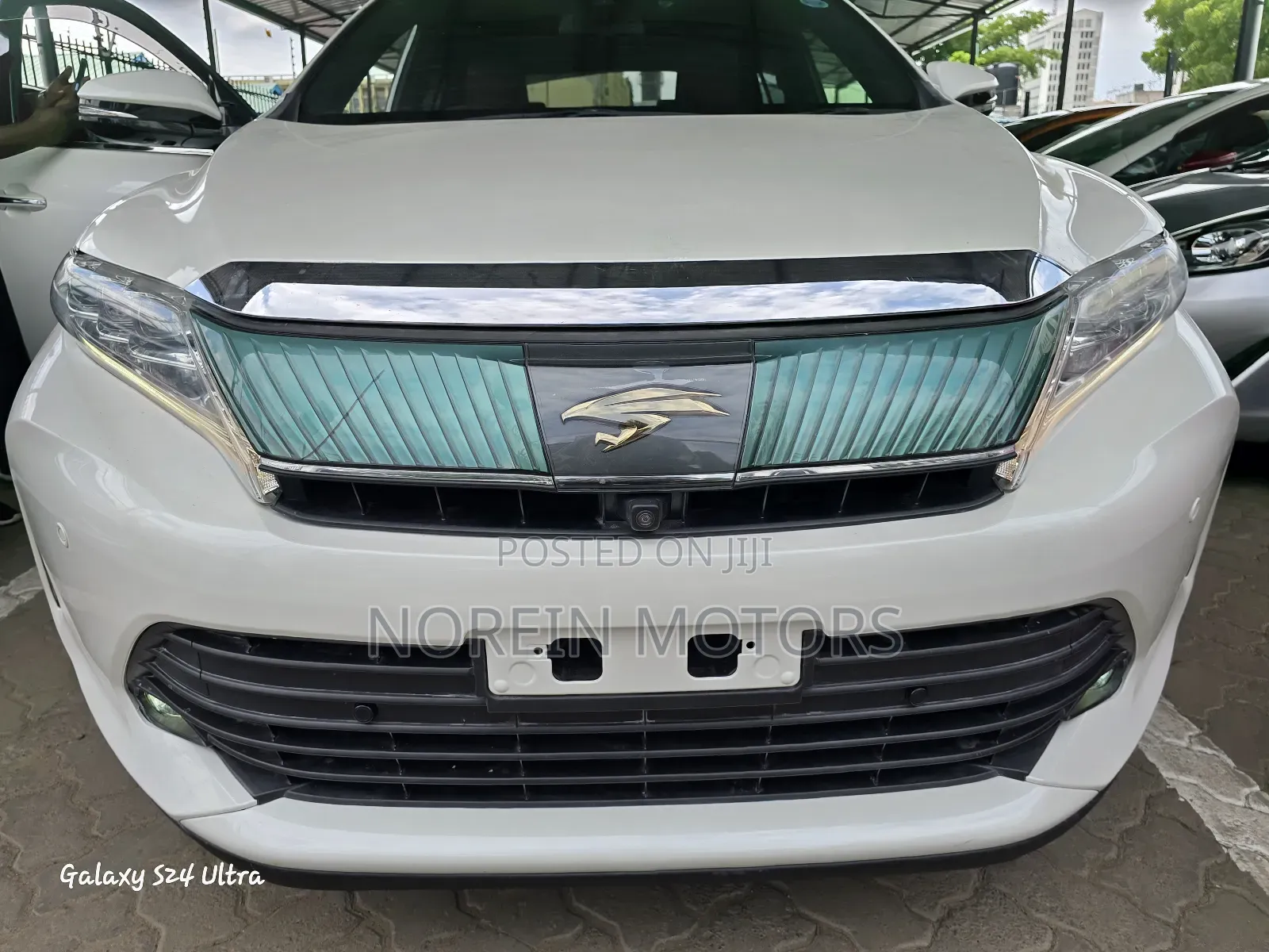Toyota Harrier 2019 White