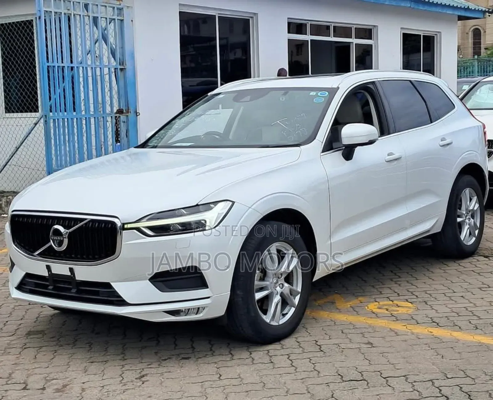 Volvo XC60 T5 R-Design AWD 2019 White
