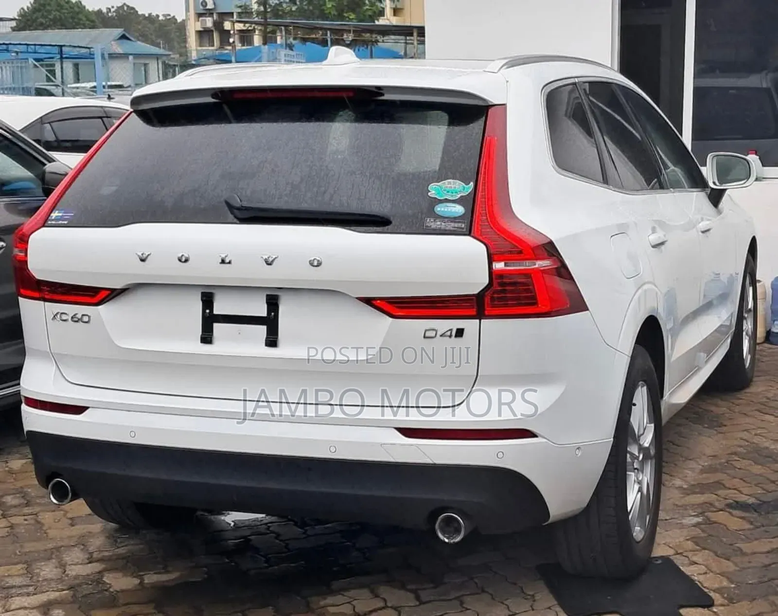 Volvo XC60 T5 R-Design AWD 2019 White