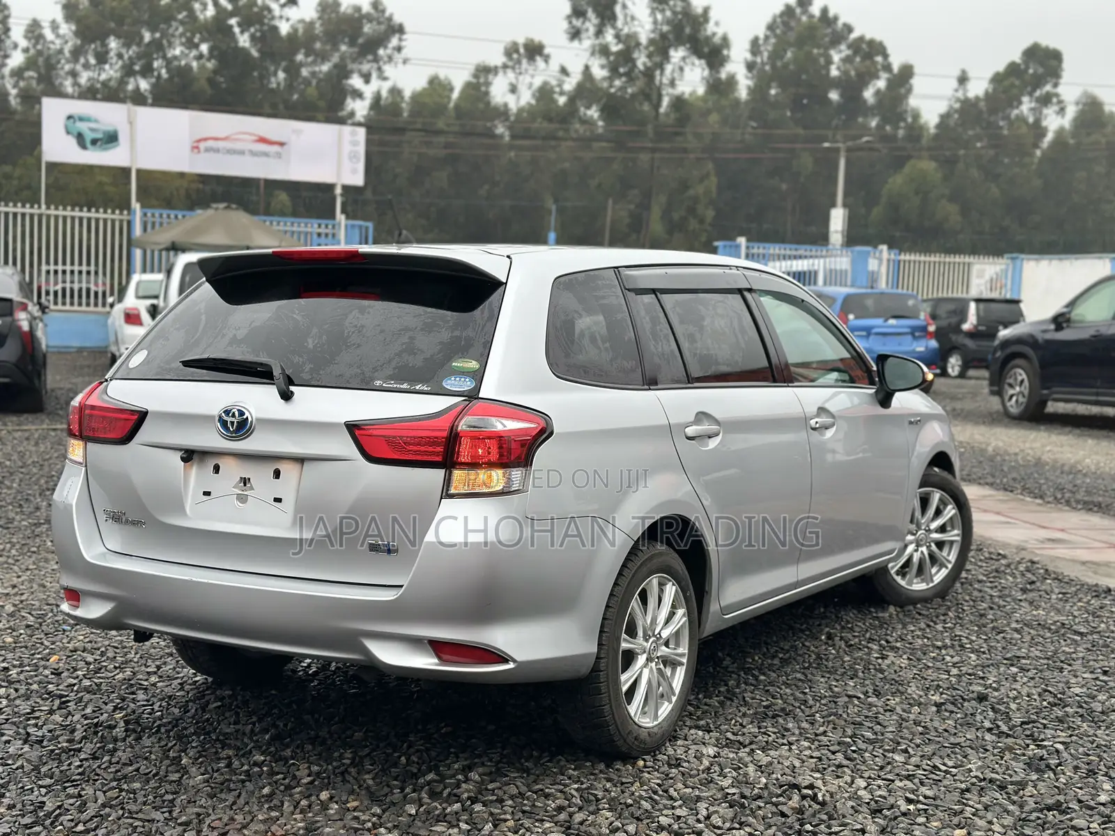 Toyota Corolla Fielder 1.5 Hybrid FWD 2019 Silver