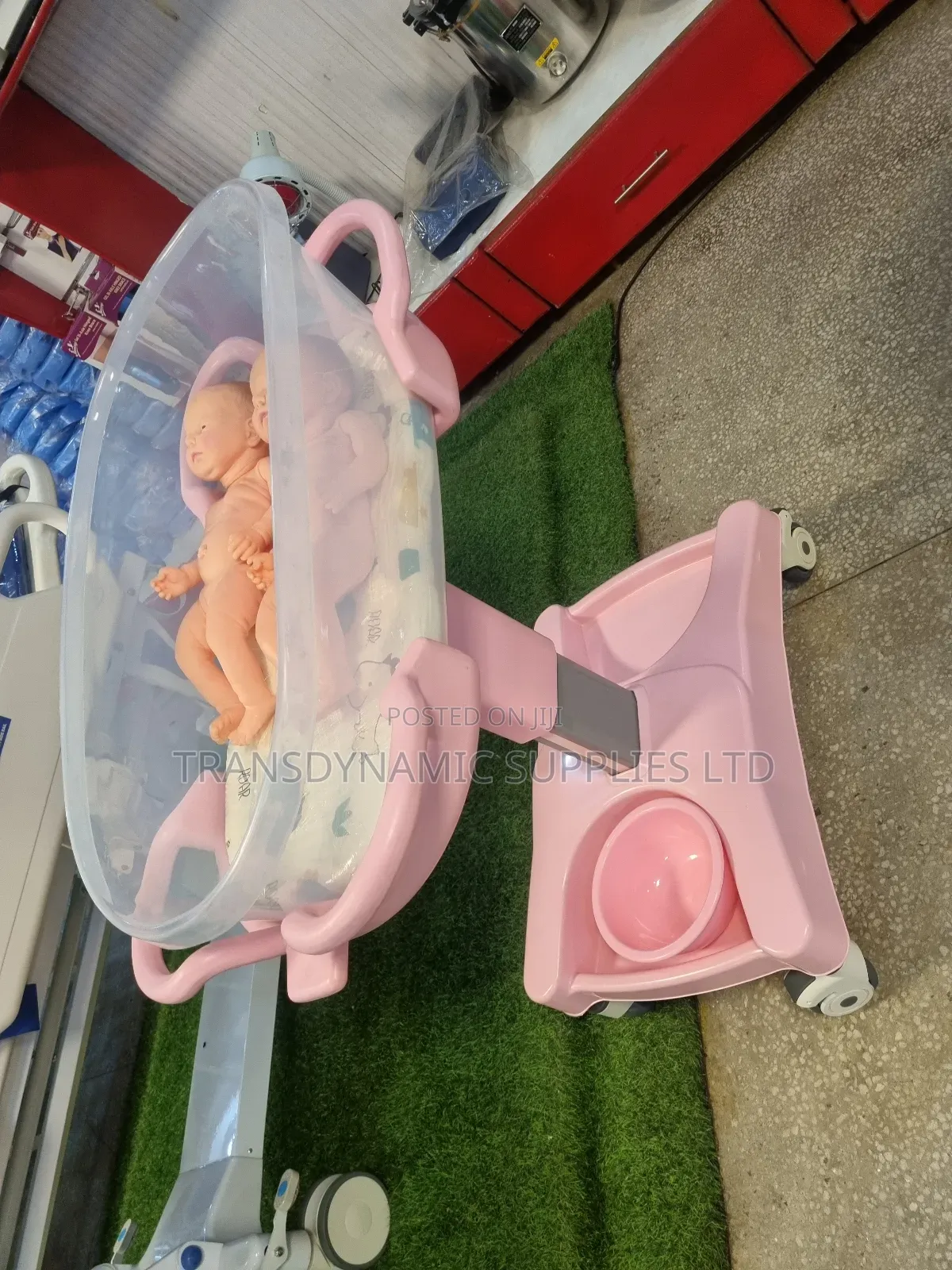 Ward Baby Cot