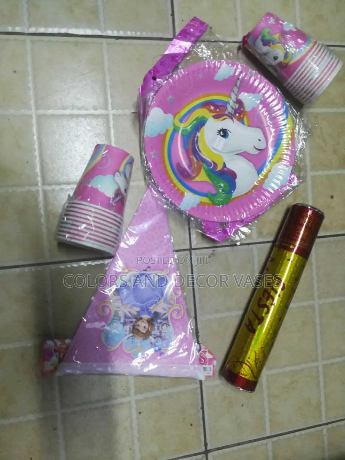Set of Plates,Cups,Banner and Party Popper