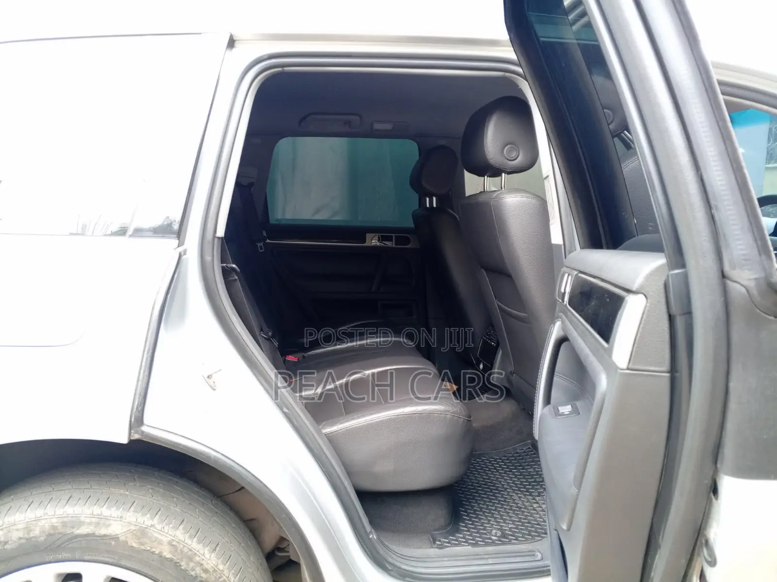 Volkswagen Touareg V6 TDI 2010 Silver