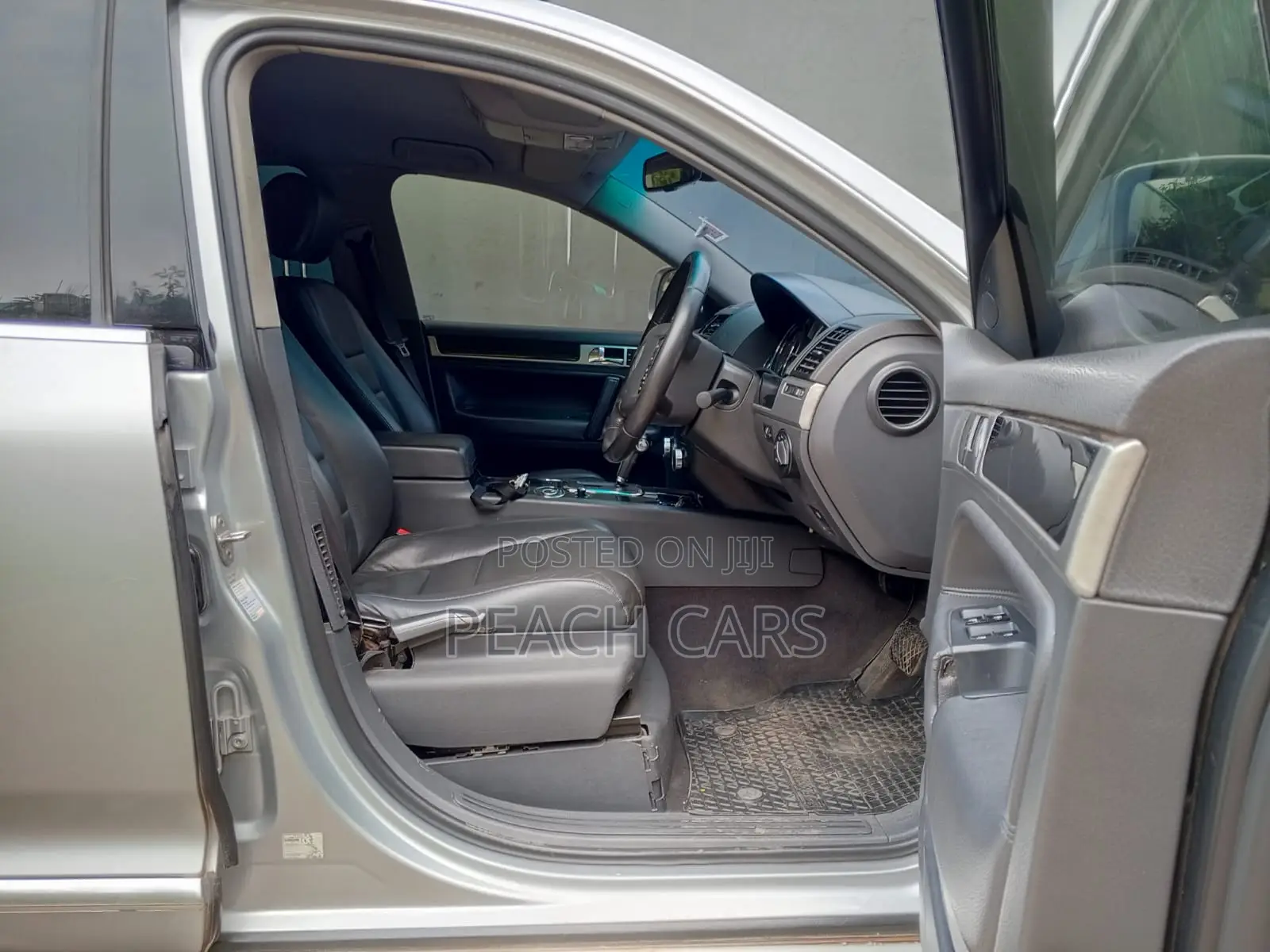 Volkswagen Touareg V6 TDI 2010 Silver