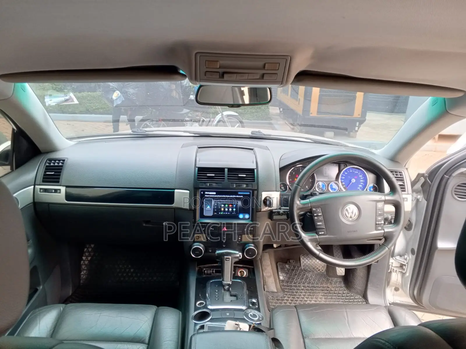 Volkswagen Touareg V6 TDI 2010 Silver