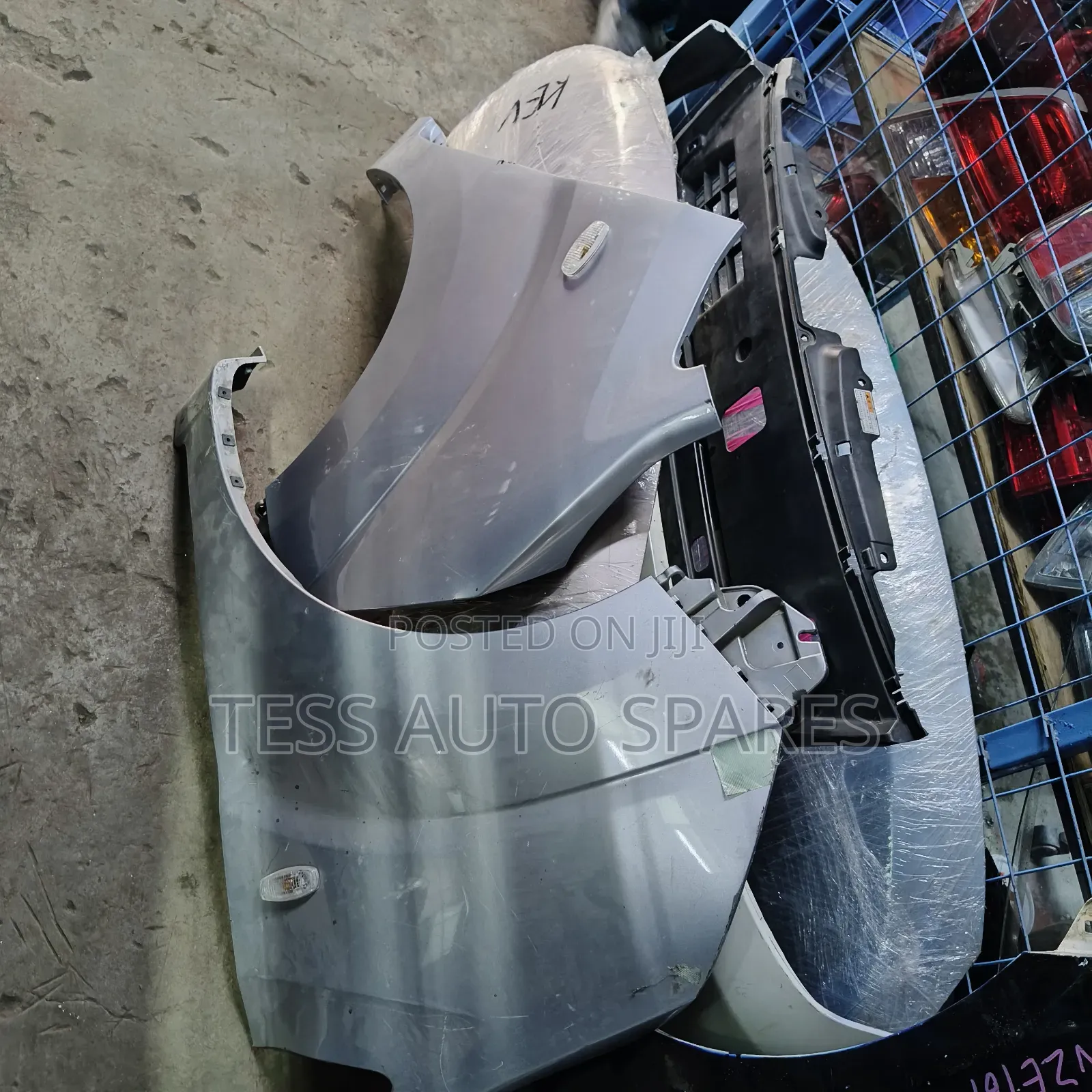 Daihatsu Move Fenders