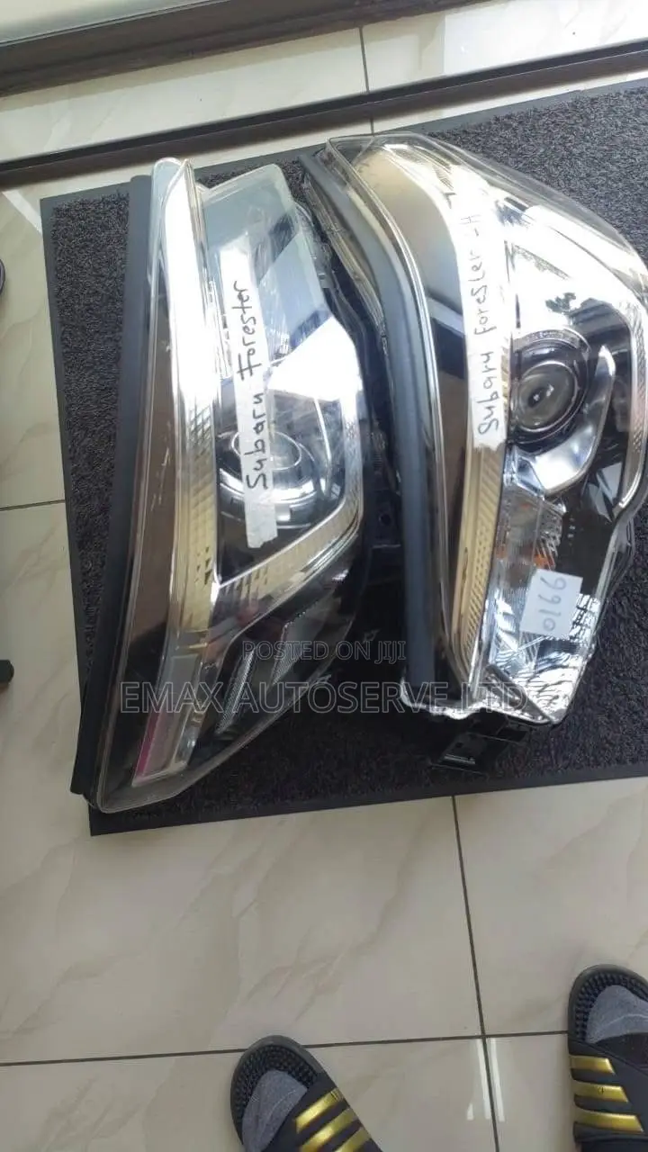 Subaru Forester Sk9 Headlights