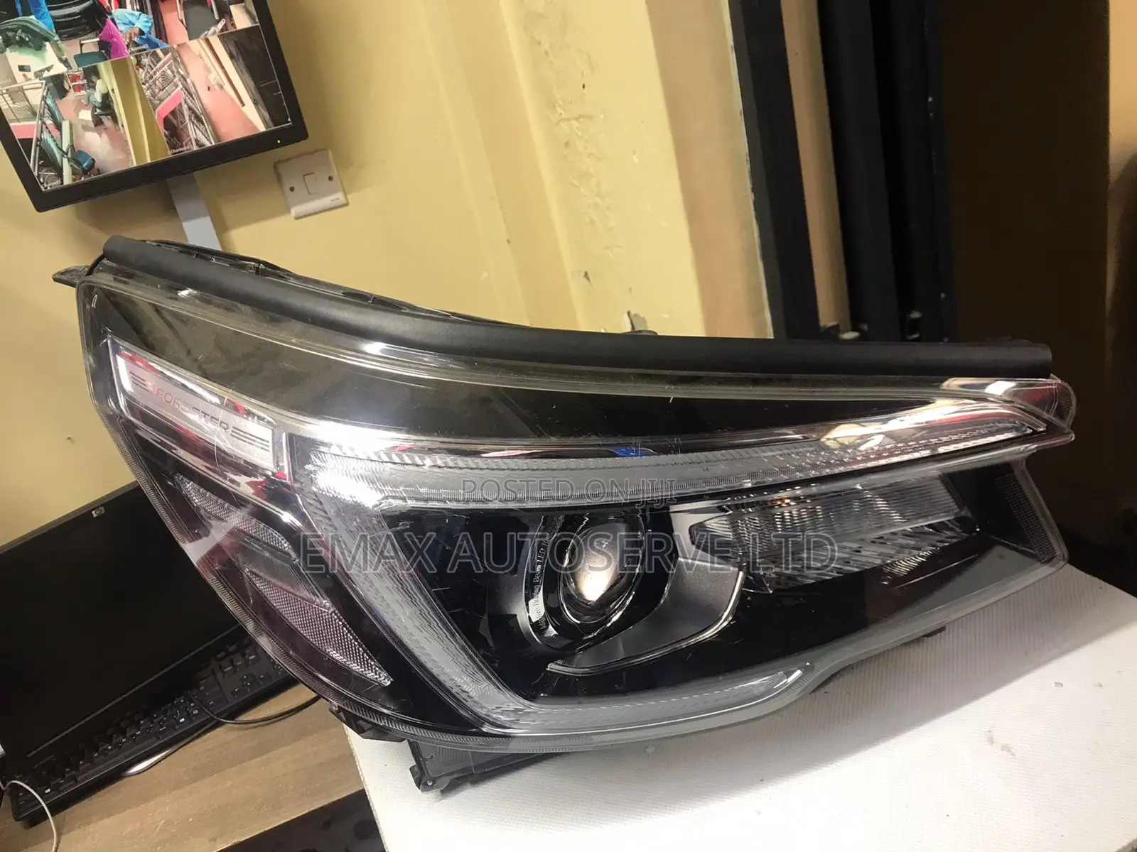 Subaru Forester Sk9 Headlights