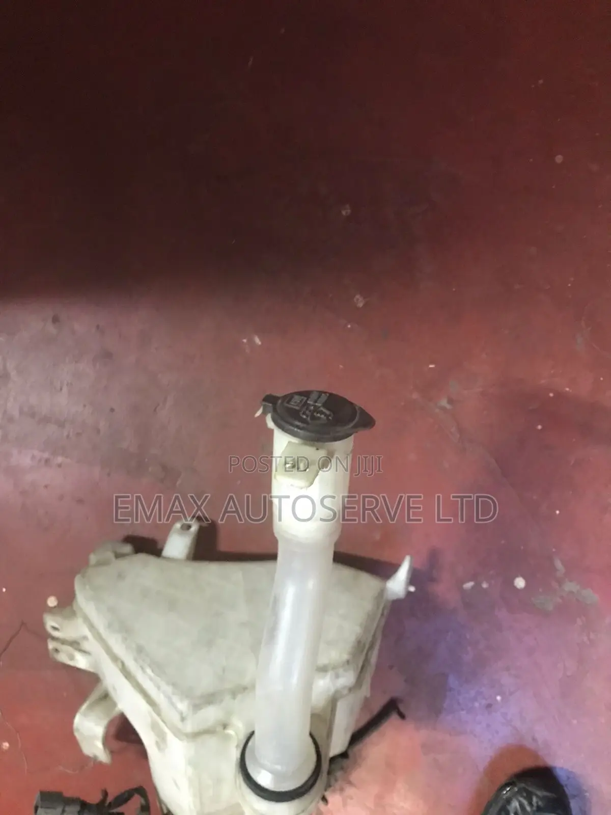 Prado 120 Washer Bottle Complete 2 Motors