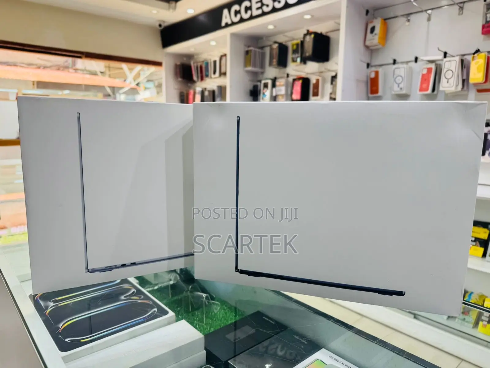 New Laptop Apple MacBook Air 16GB Apple M4 SSD 256GB